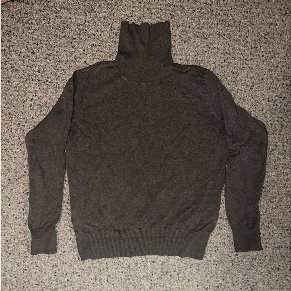 Brown turtleneck lightweight sweater